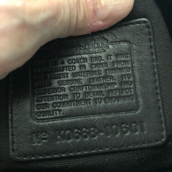 Signature stripe coach tote - Picture 7 of 9